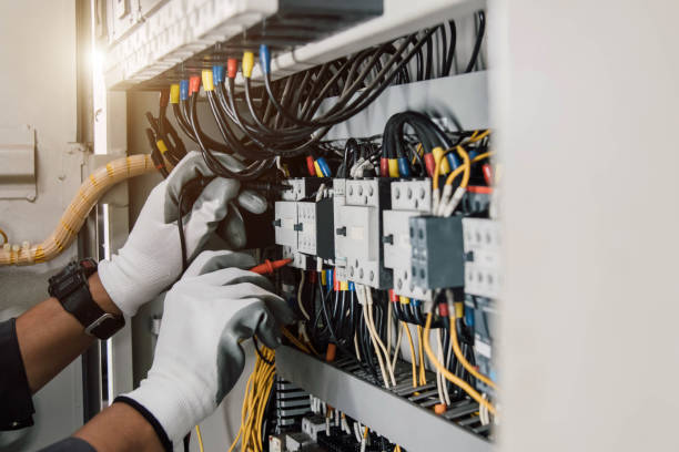 Best Affordable Emergency Electrician  in Woodsboro, TX